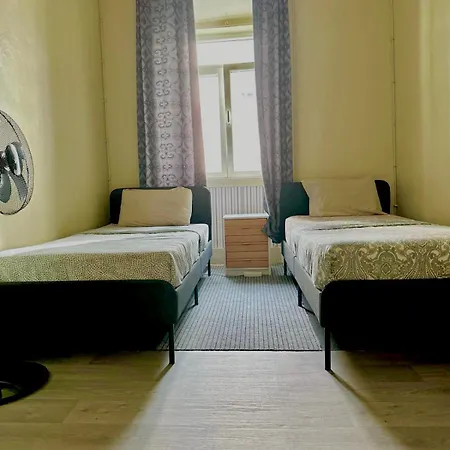 Sri-indo Πανσιόν