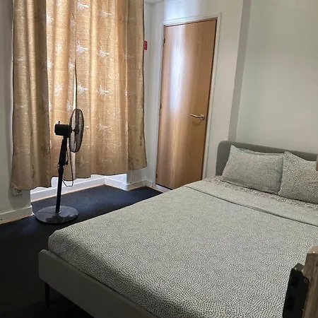 Πανσιόν Sri-indo